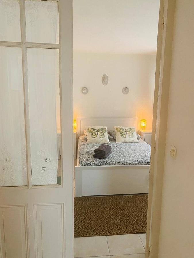 Joli Appartement Intra-Muros Aviñón Exterior foto