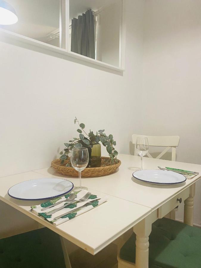 Joli Appartement Intra-Muros Aviñón Exterior foto